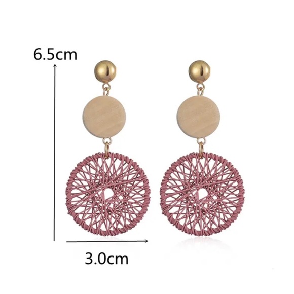 Gold Filled Pink Mauve Wood Earrings - Picture 1 of 1